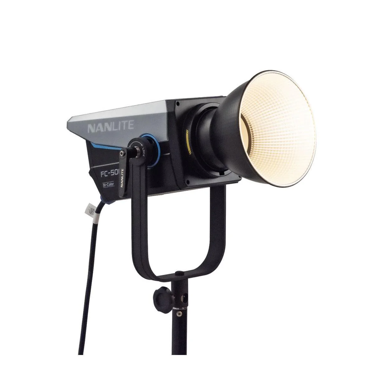 Nanlite FC-500C Full Colour RGB LED spotlight - Image 4